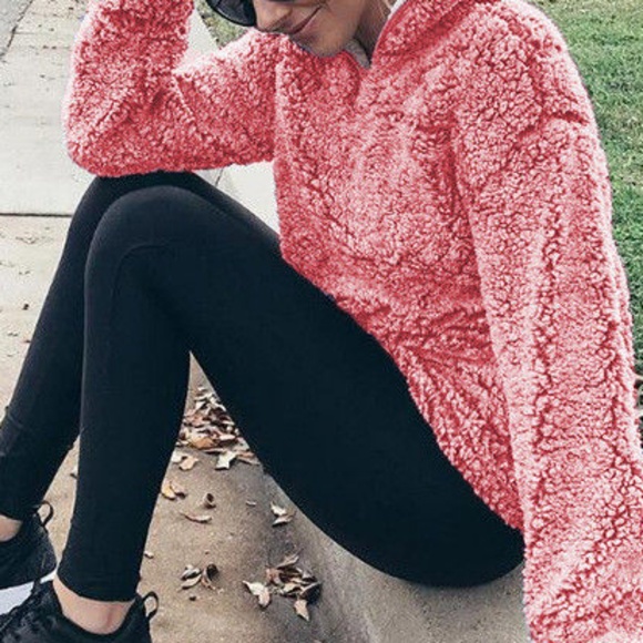 SONSHINE VILLA Tops - 💖SALE! STRAWBERRY FROST LUSH FAUX SHERPA TOP L&XL